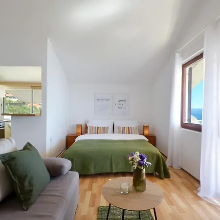 #nice&cozy Apartamento Jesenice (Split-Dalmatia)