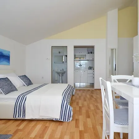 #nice&cozy * Jesenice (Split-Dalmatia)